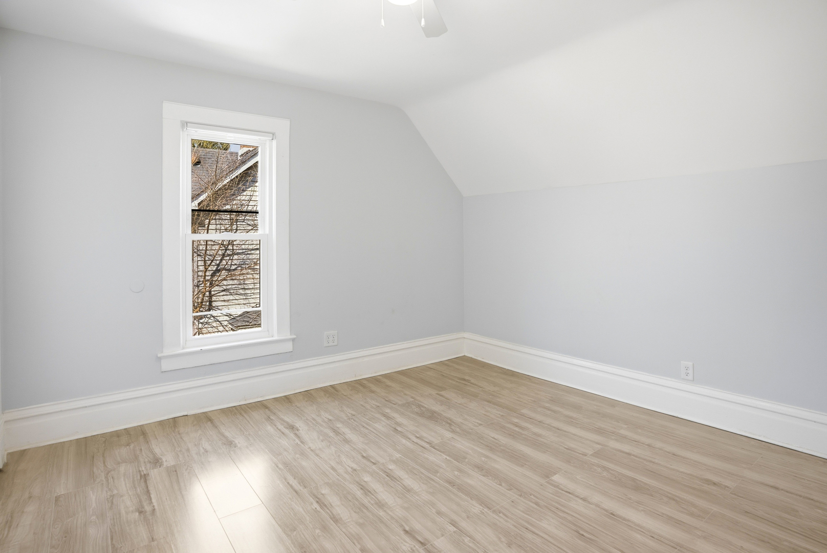 3114 Enoch Avenue, Zion, IL 60099