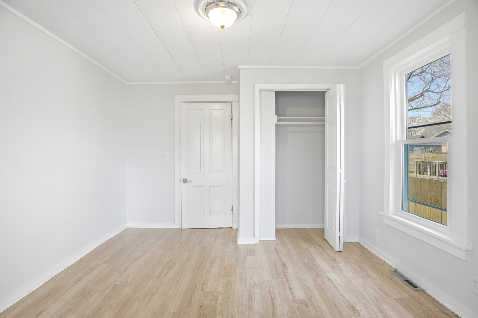 3114 Enoch Avenue, Zion, IL 60099