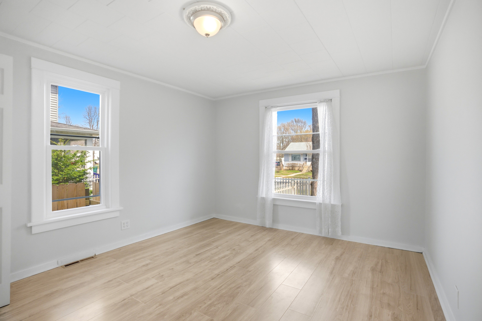 3114 Enoch Avenue, Zion, IL 60099