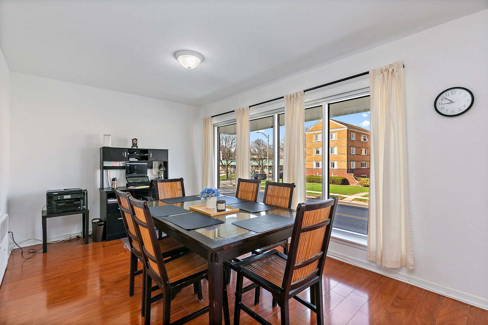 1111 N Harlem Avenue #2A, Oak Park, IL 60302