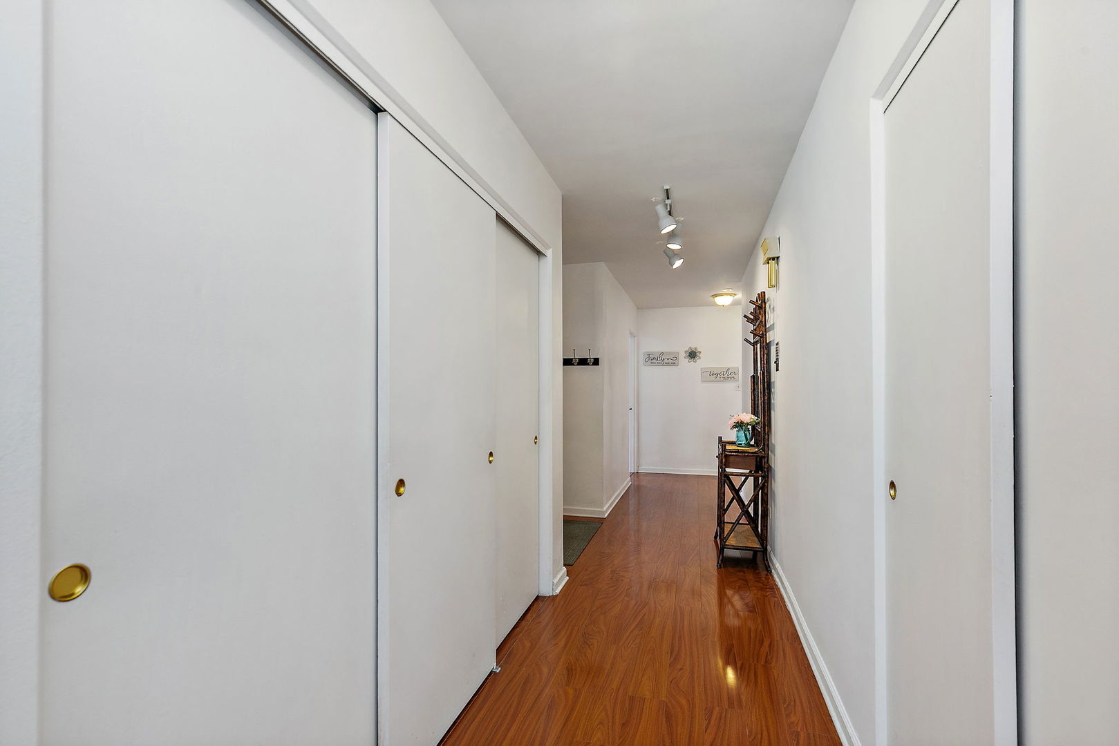 1111 N Harlem Avenue #2A, Oak Park, IL 60302