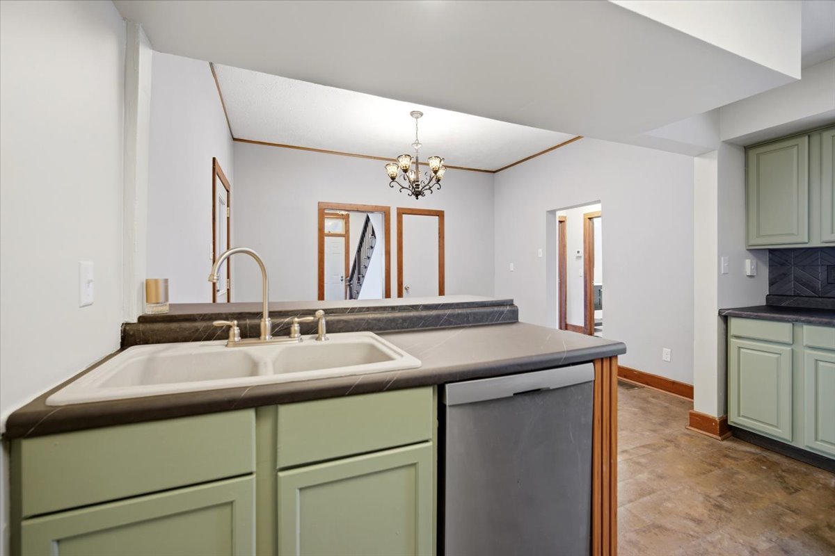 412 N Wood Street, Maroa, IL 61756