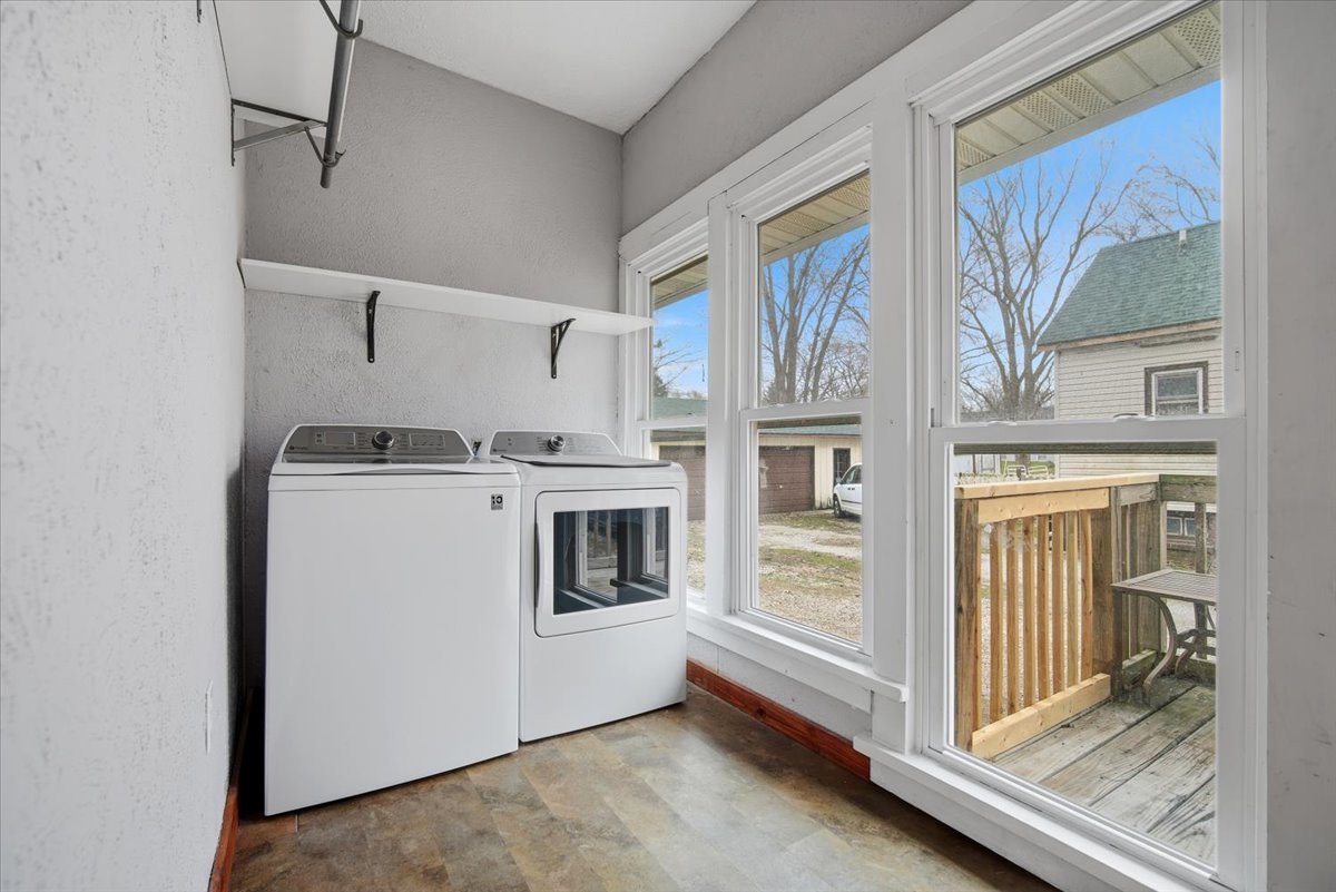 412 N Wood Street, Maroa, IL 61756