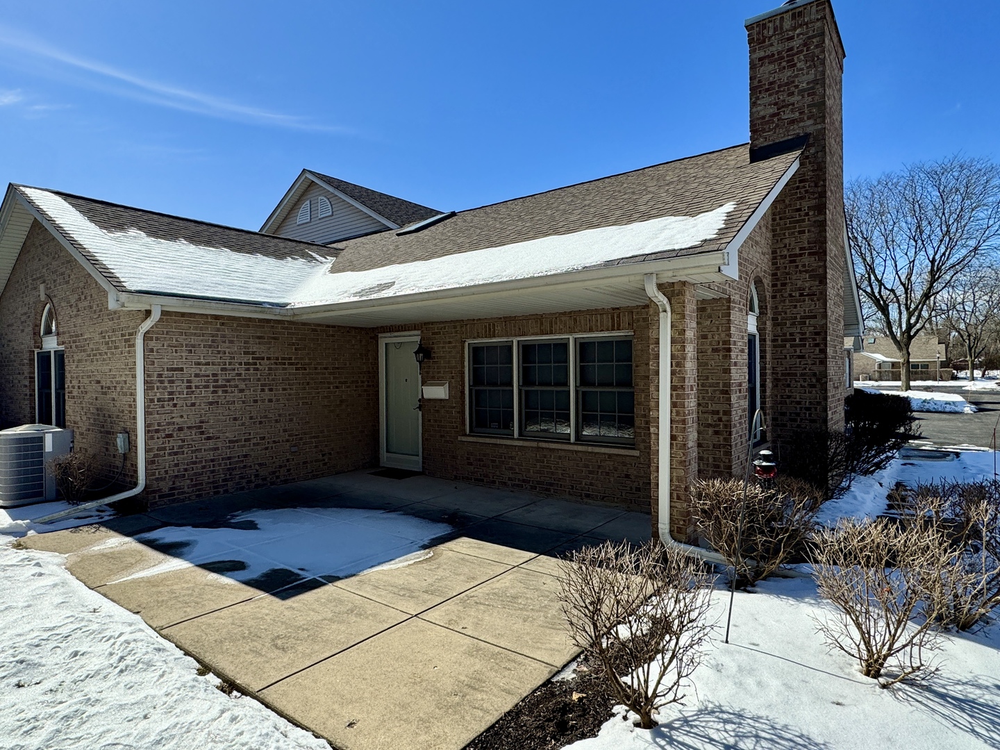 403 Feldner Court, Palos Heights, IL 60463