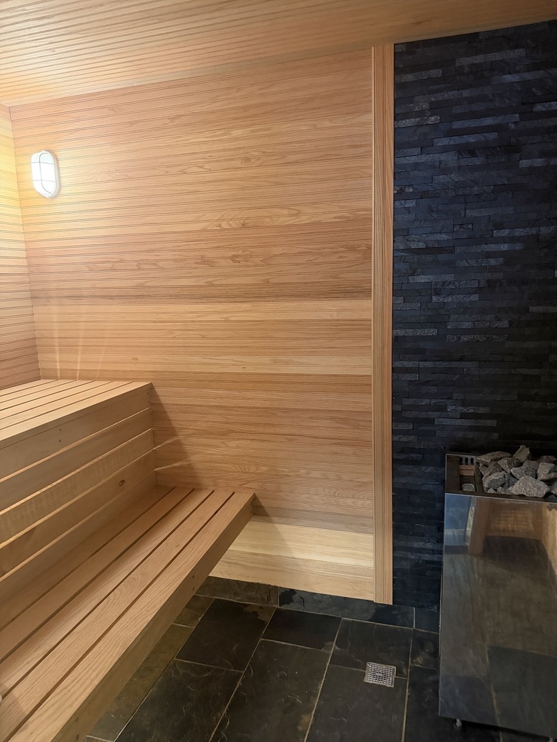 525 Senon Drive, Lemont, IL 60439