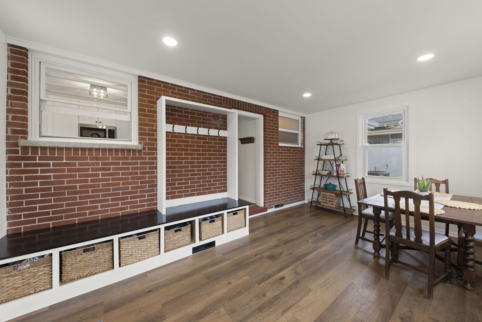 313 N Lombard Avenue, Lombard, IL 60148