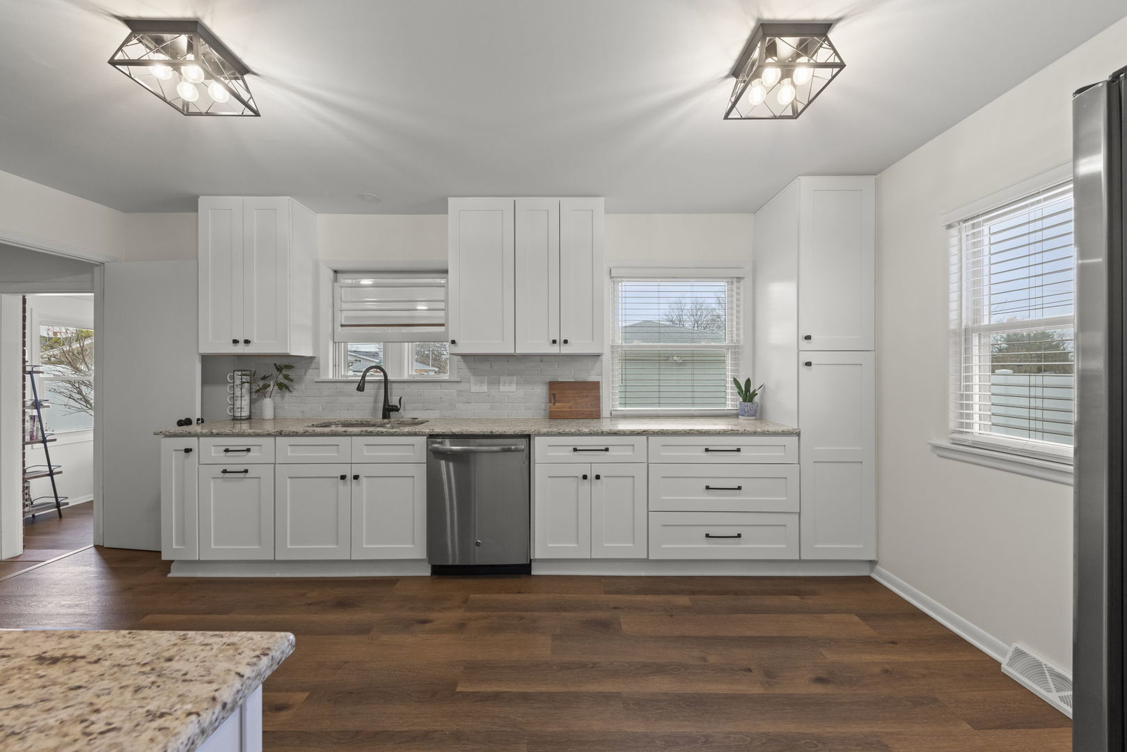 313 N Lombard Avenue, Lombard, IL 60148