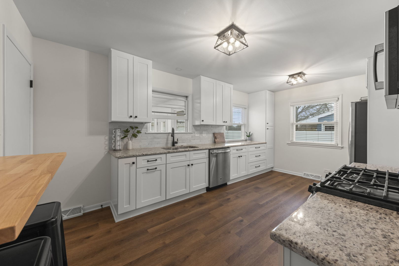 313 N Lombard Avenue, Lombard, IL 60148