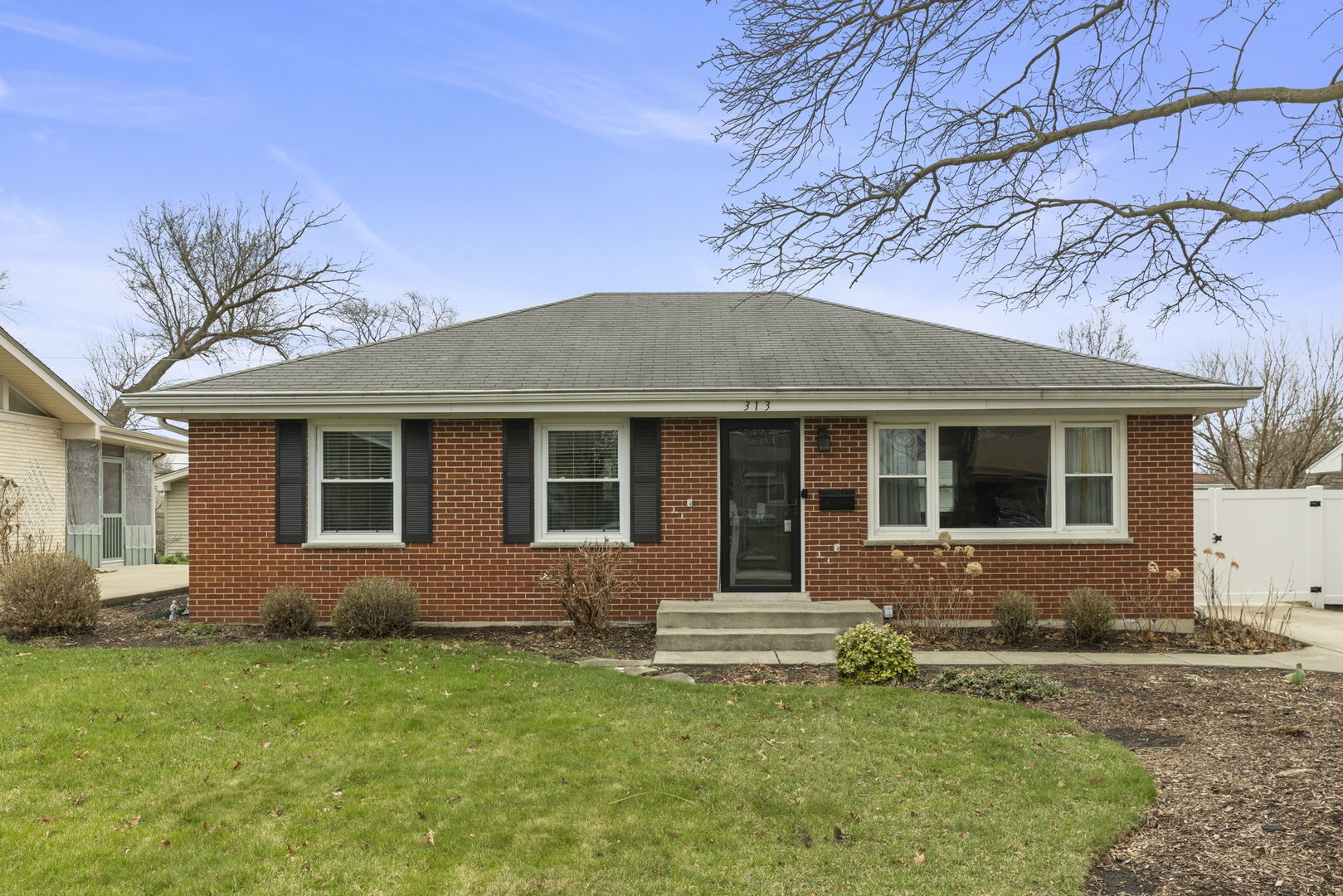 313 N Lombard Avenue, Lombard, IL 60148