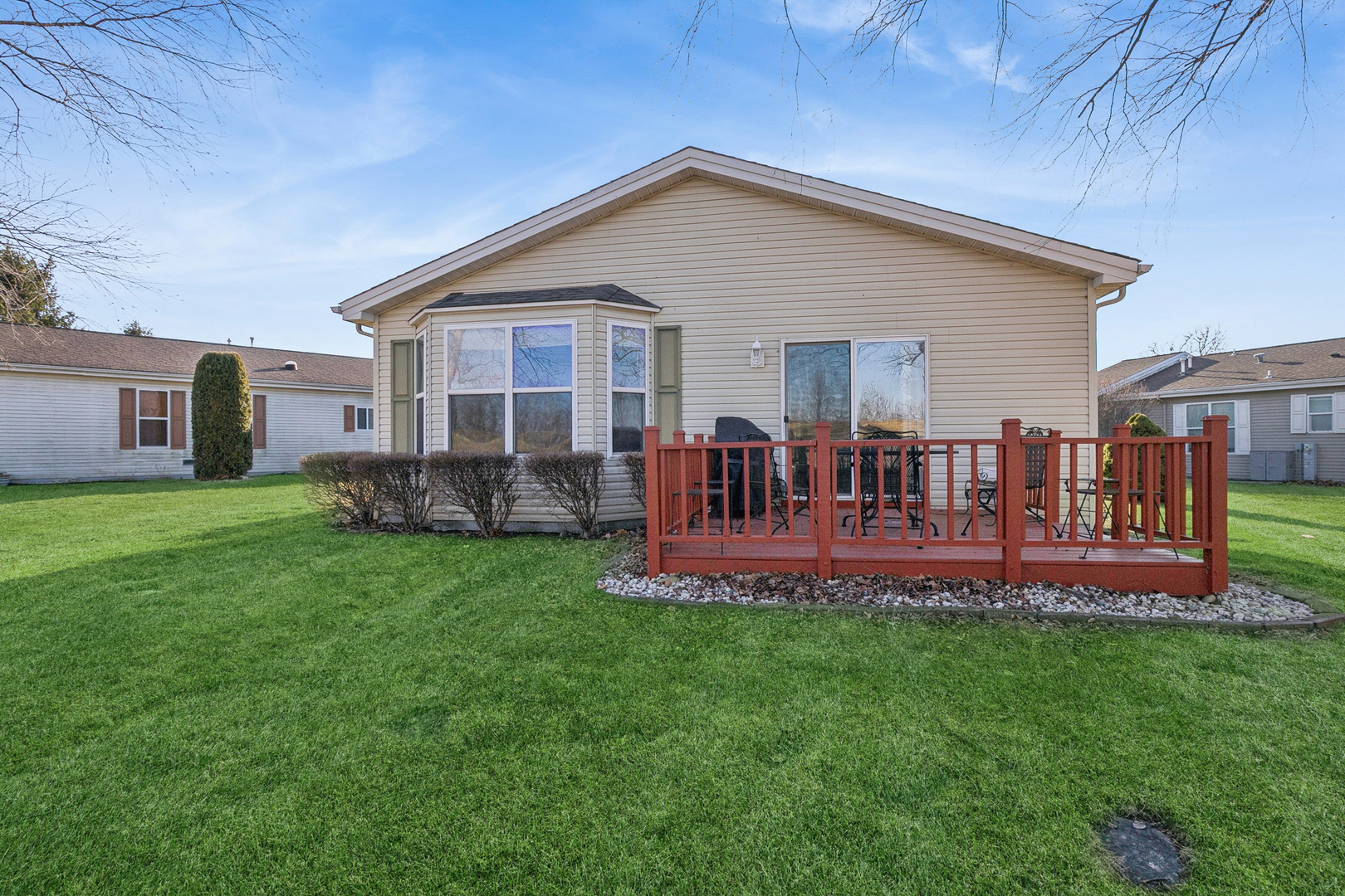 3840 Fox Hunt Way, Grayslake, IL 60030