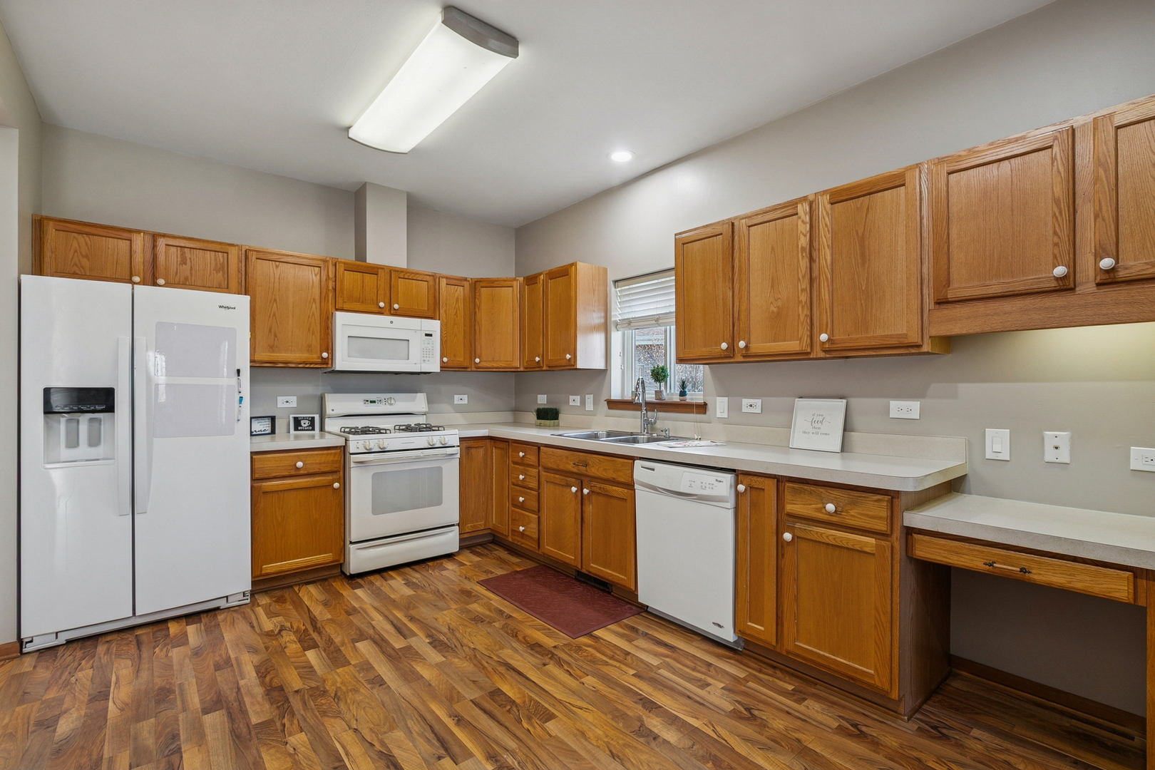 3840 Fox Hunt Way, Grayslake, IL 60030