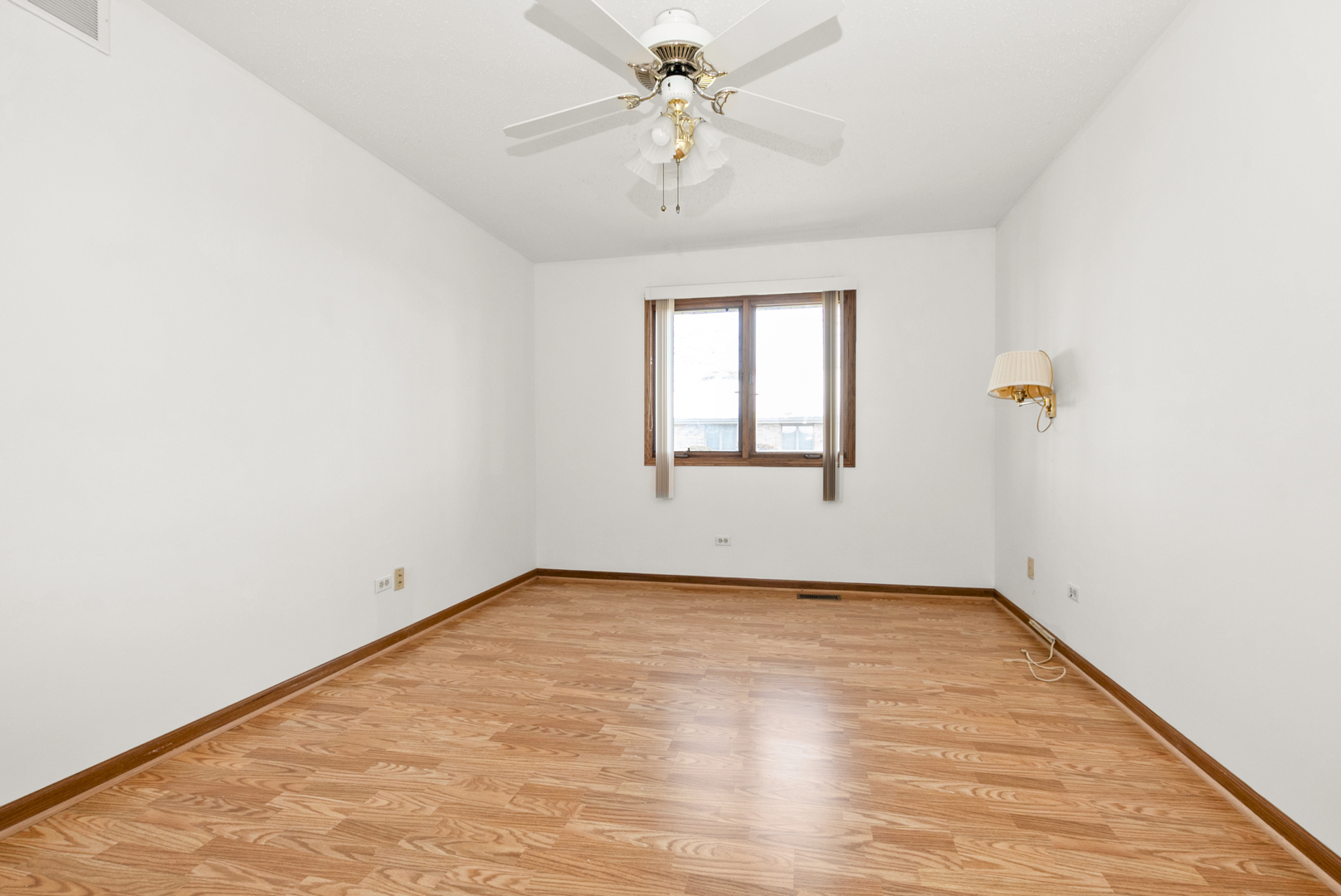 816 Eagle Creek Road, Elwood, IL 60421