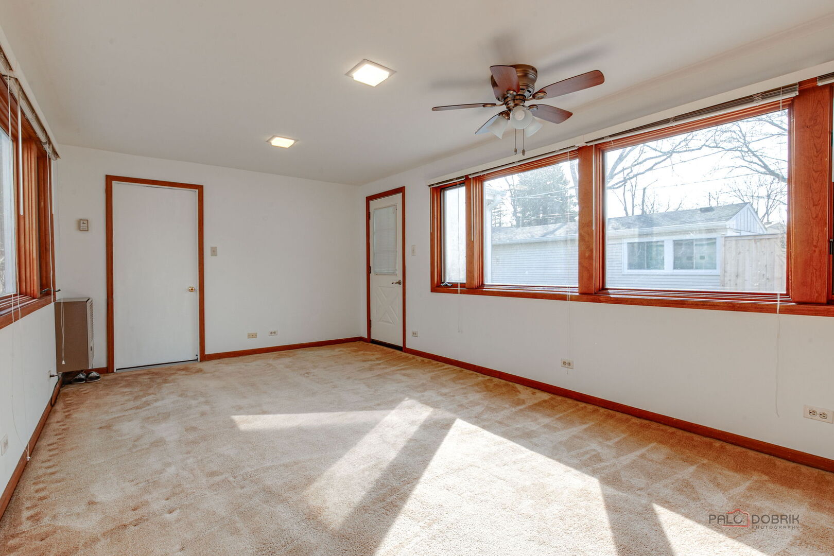 555 Longfellow Avenue, Deerfield, IL 60015