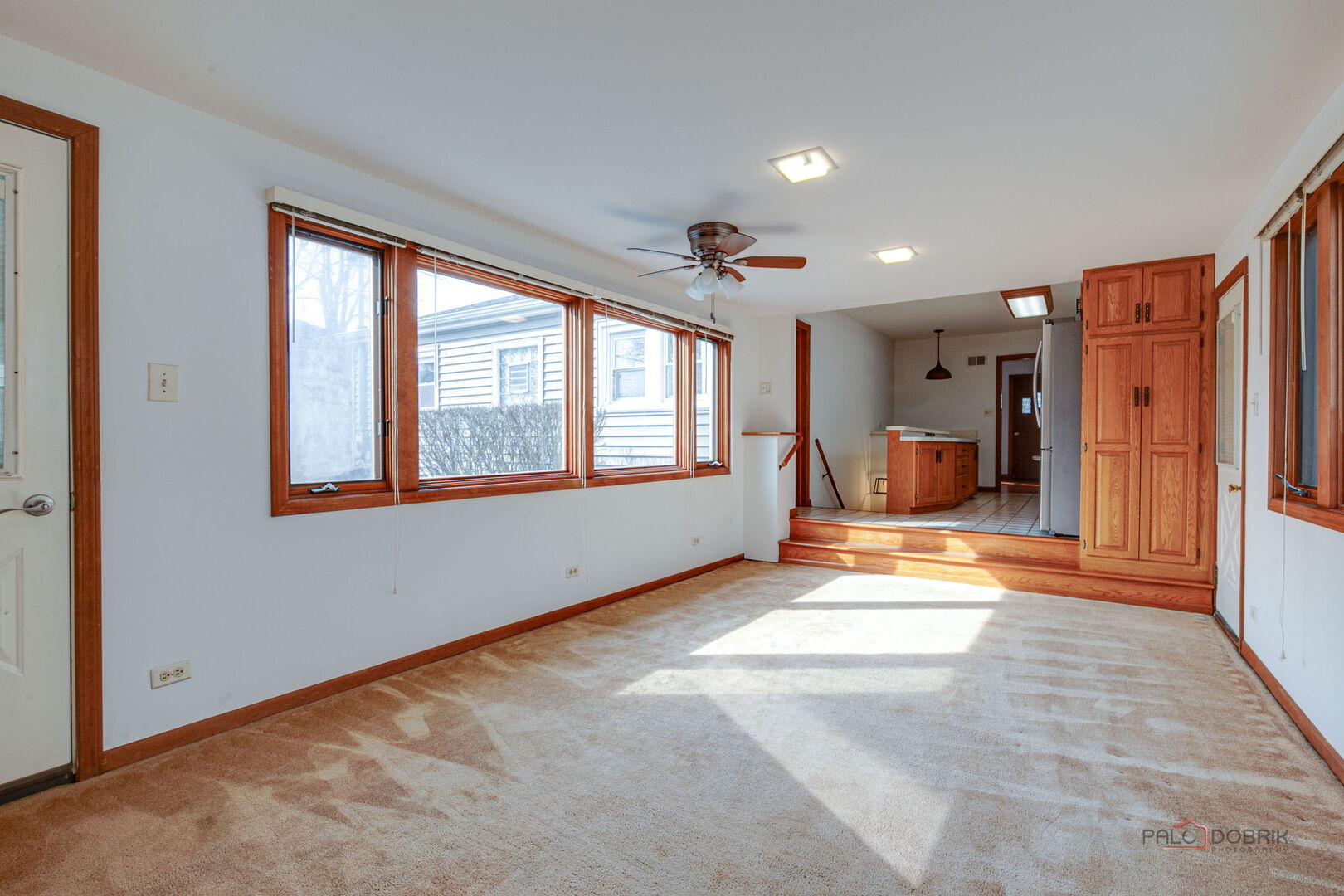 555 Longfellow Avenue, Deerfield, IL 60015