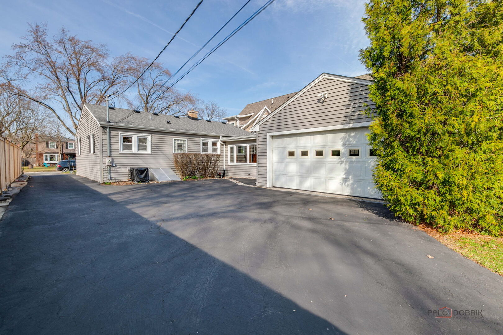 555 Longfellow Avenue, Deerfield, IL 60015