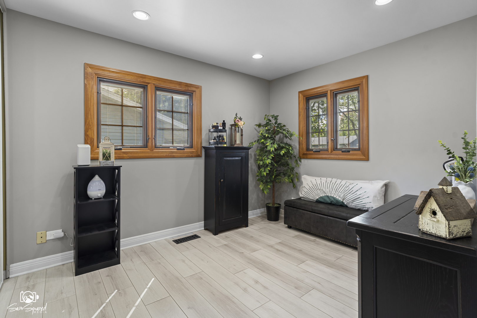 945 Morton Street, Hoffman Estates, IL 60169