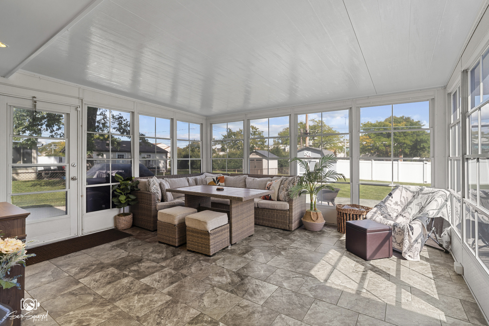 945 Morton Street, Hoffman Estates, IL 60169