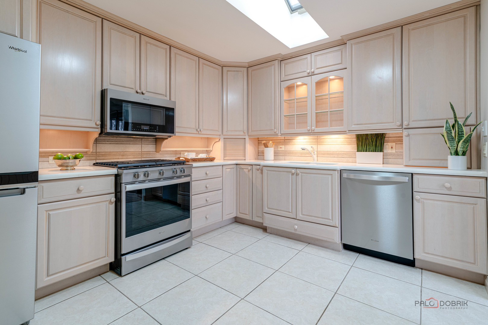 765 Old Mill Grove Road, Lake Zurich, IL 60047