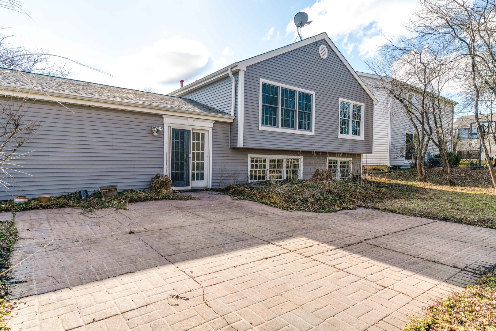 765 Old Mill Grove Road, Lake Zurich, IL 60047