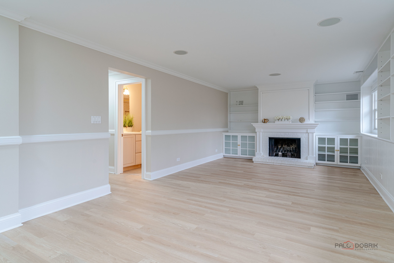 765 Old Mill Grove Road, Lake Zurich, IL 60047