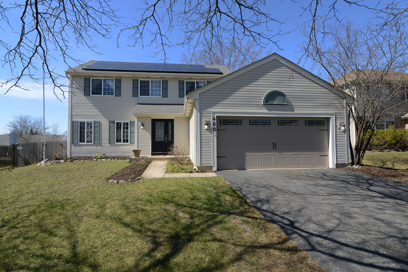 460 Danbury Drive, Carol Stream, IL 60188