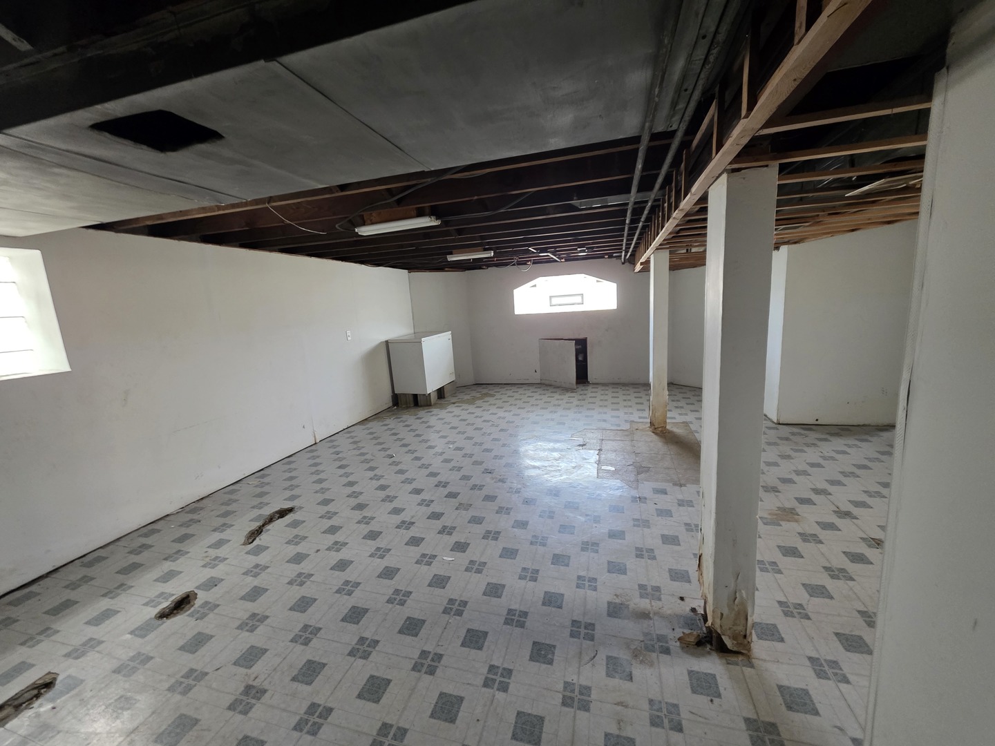 1037 24th Avenue, Bellwood, IL 60104