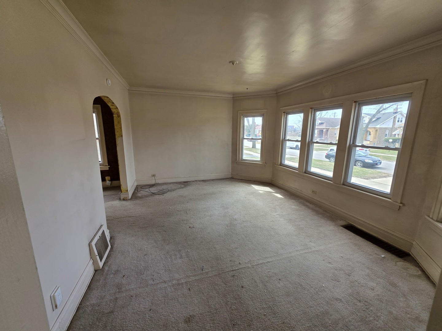 1037 24th Avenue, Bellwood, IL 60104