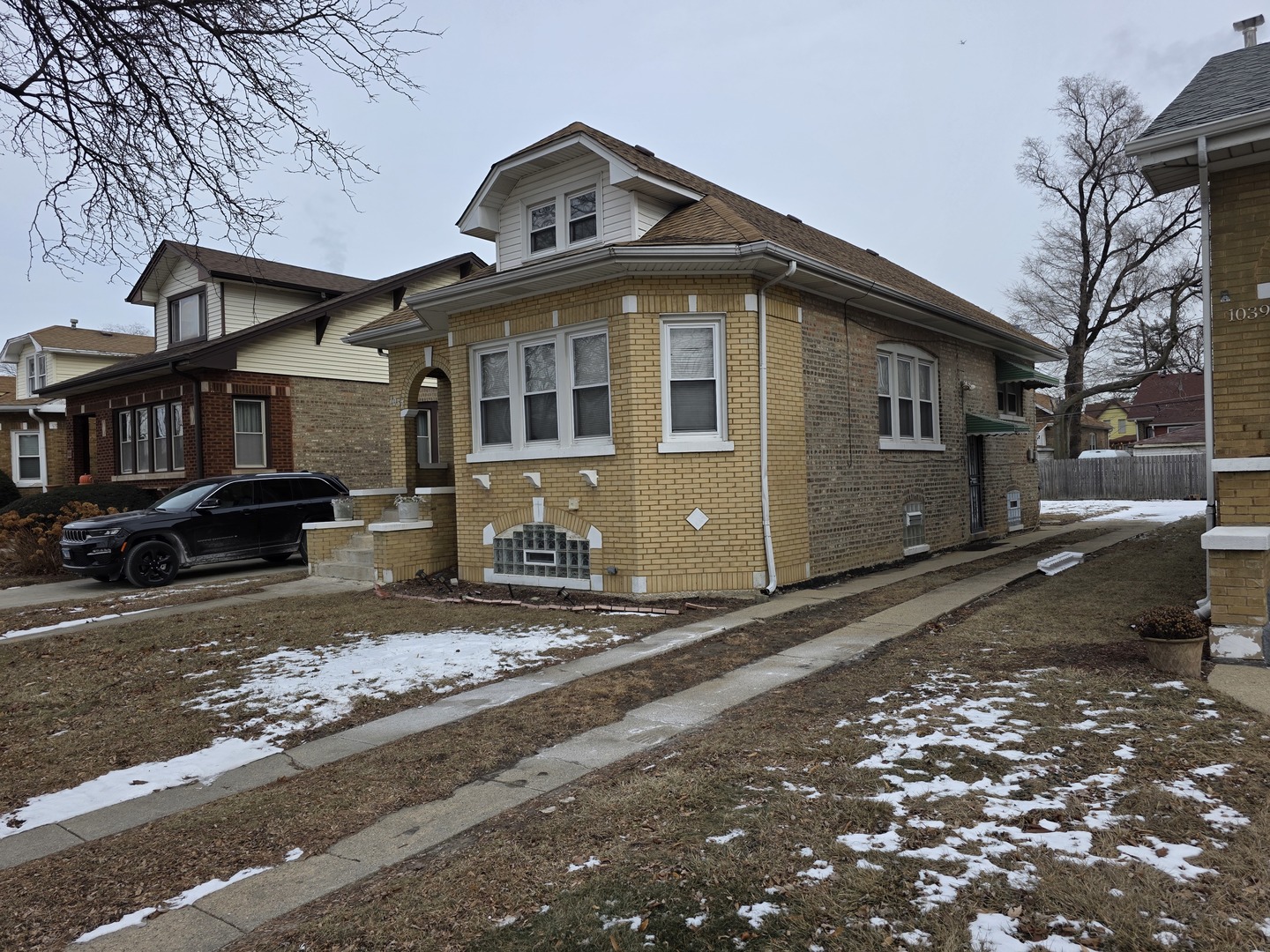 1037 24th Avenue, Bellwood, IL 60104