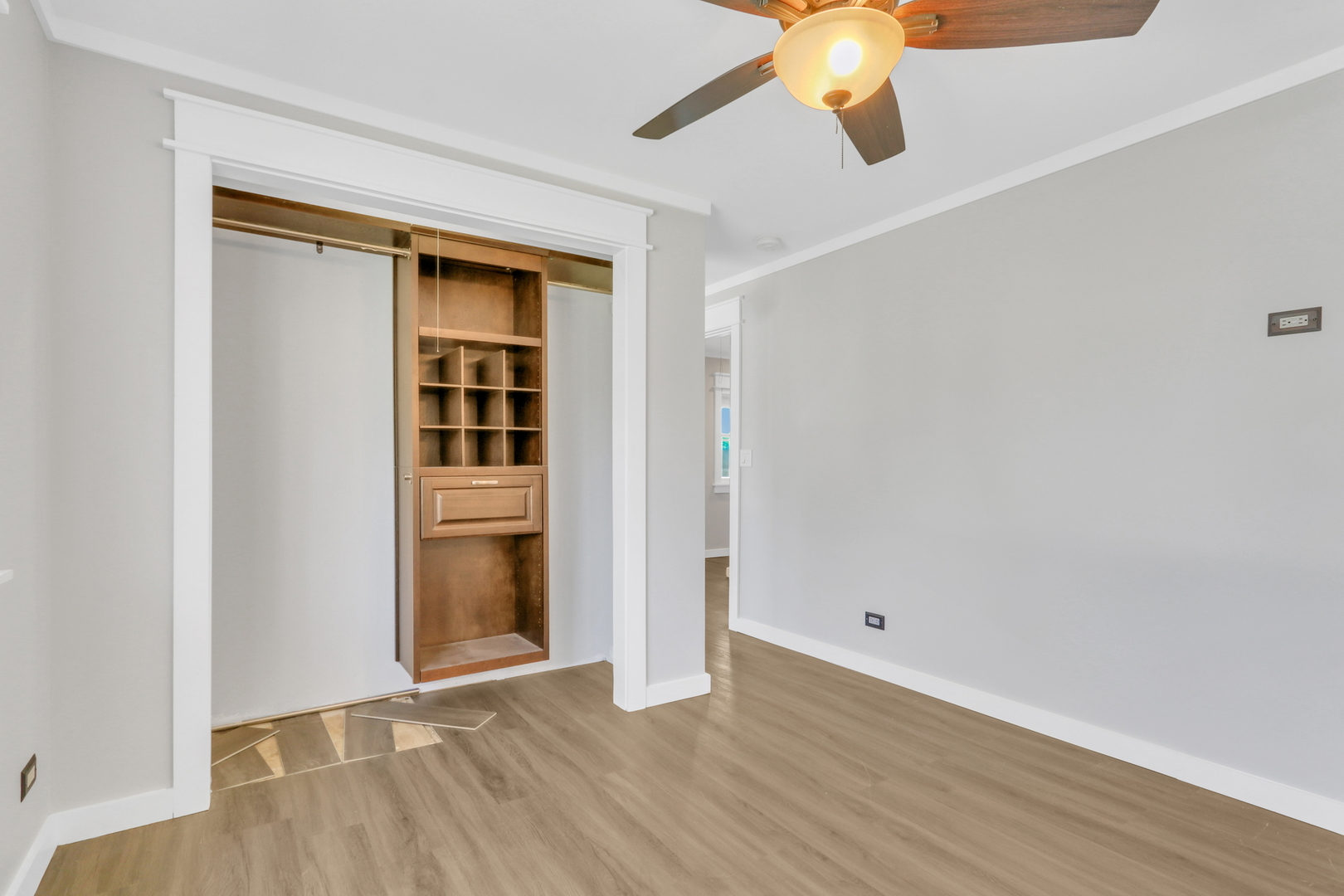 39452 N Petite Pass, Antioch, IL 60002