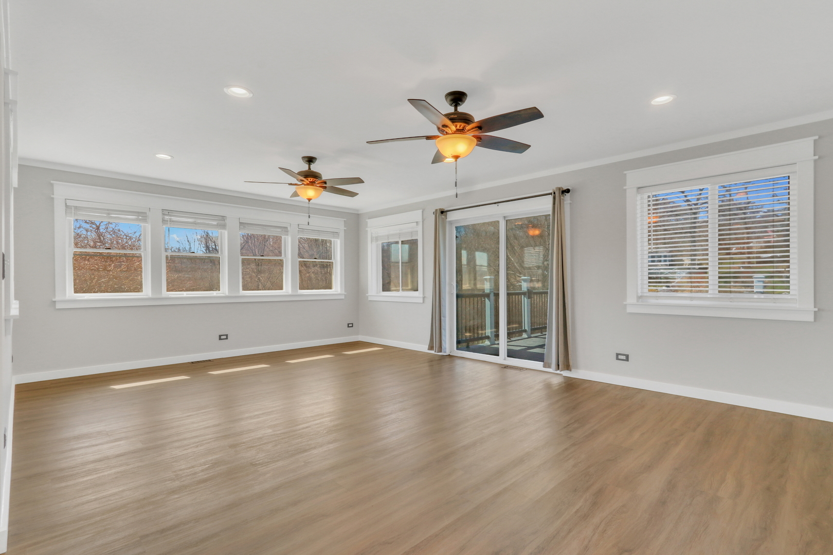 39452 N Petite Pass, Antioch, IL 60002