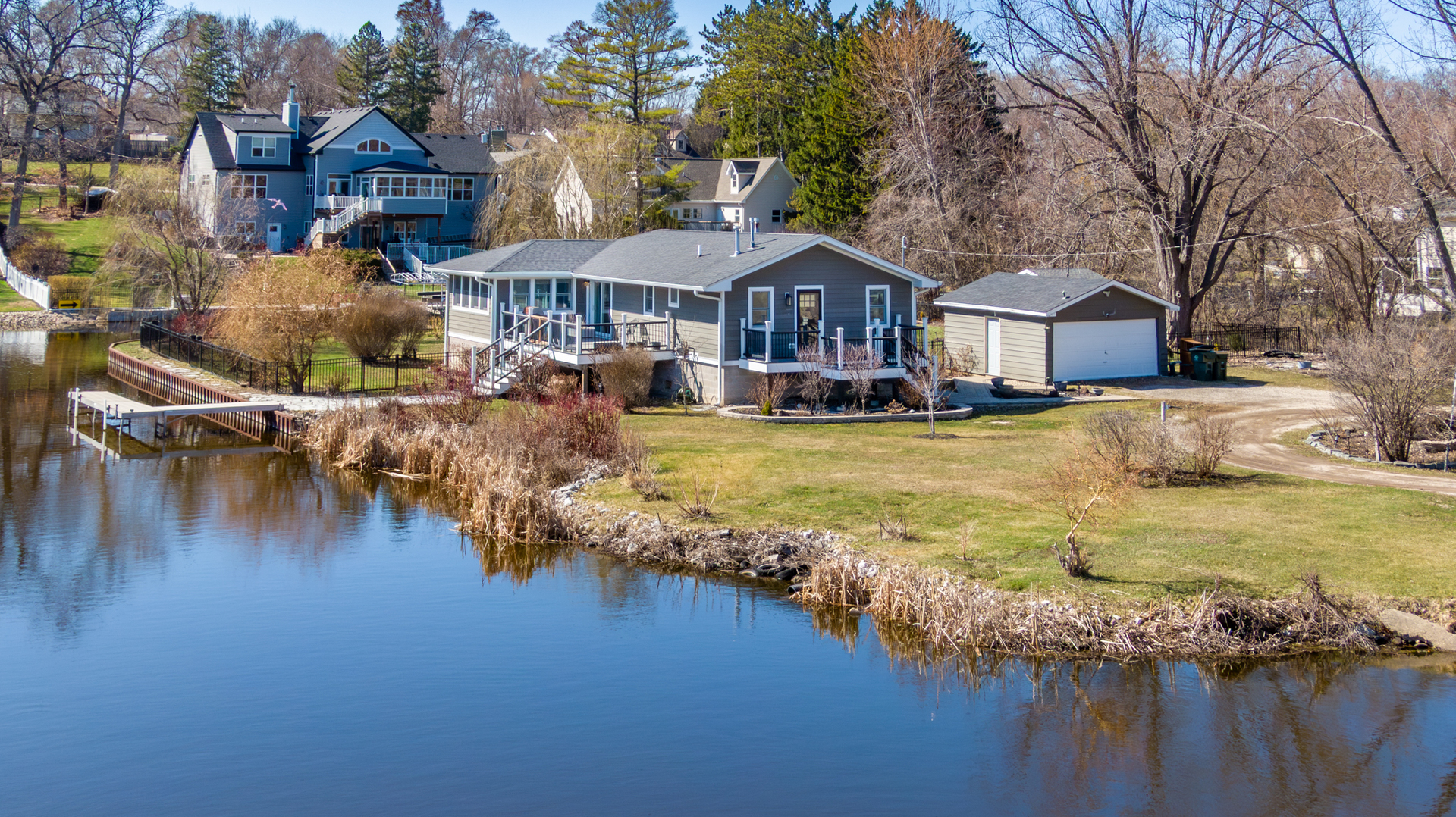 39452 N Petite Pass, Antioch, IL 60002