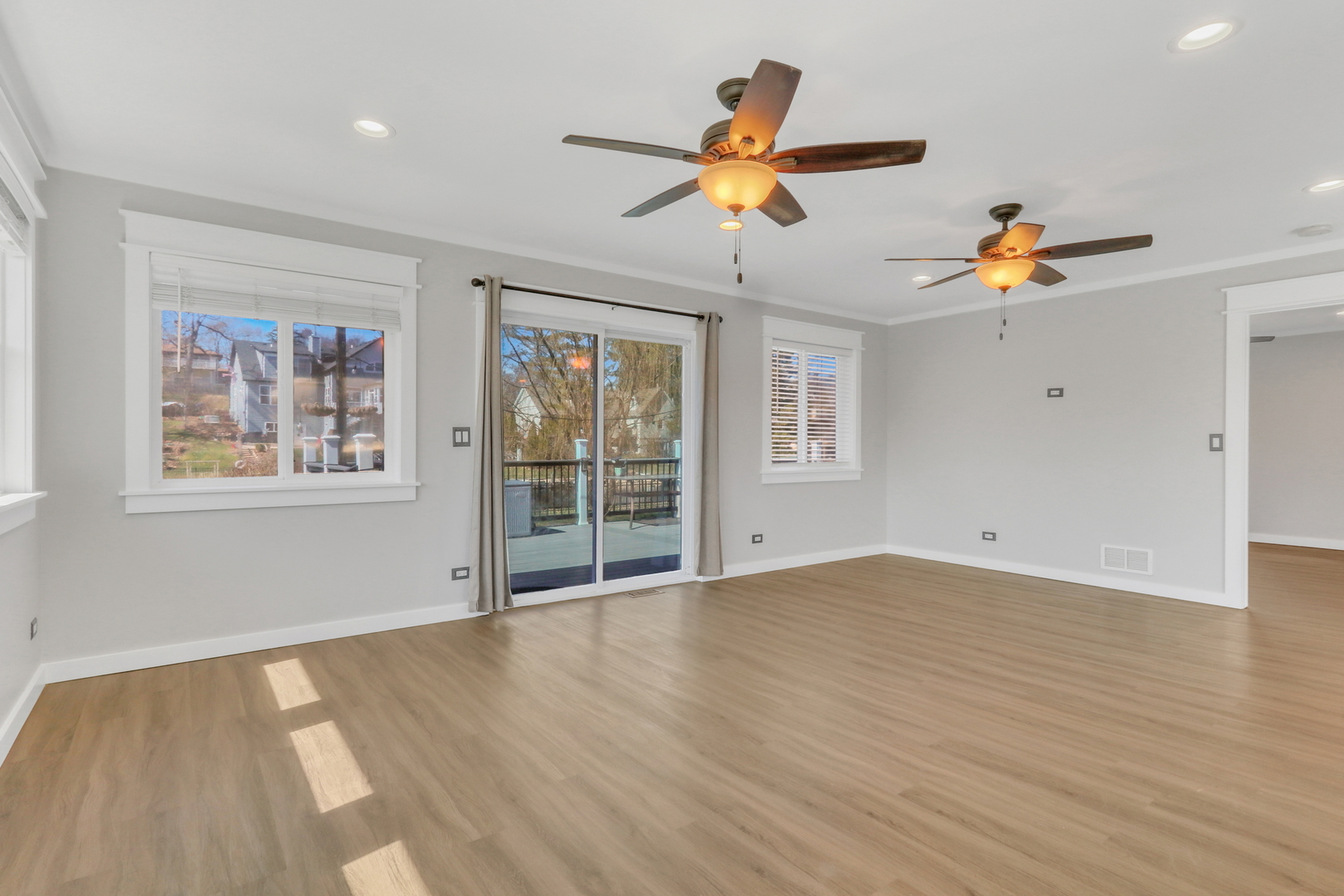 39452 N Petite Pass, Antioch, IL 60002