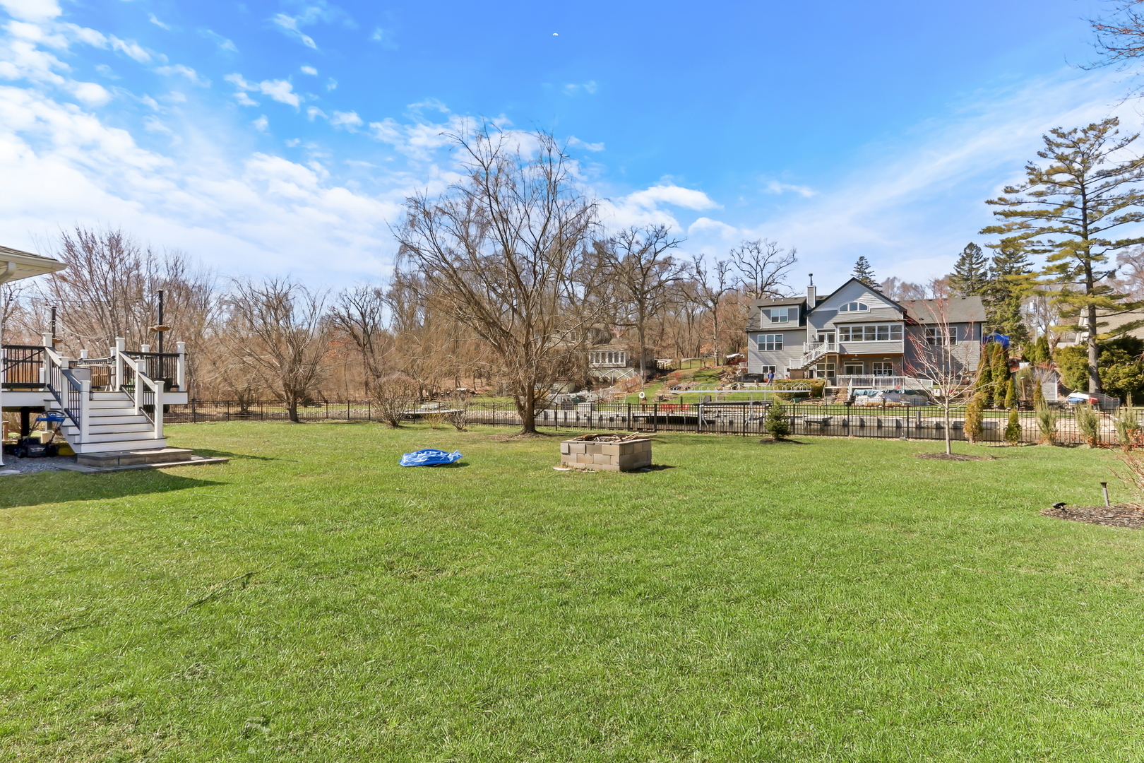 39452 N Petite Pass, Antioch, IL 60002