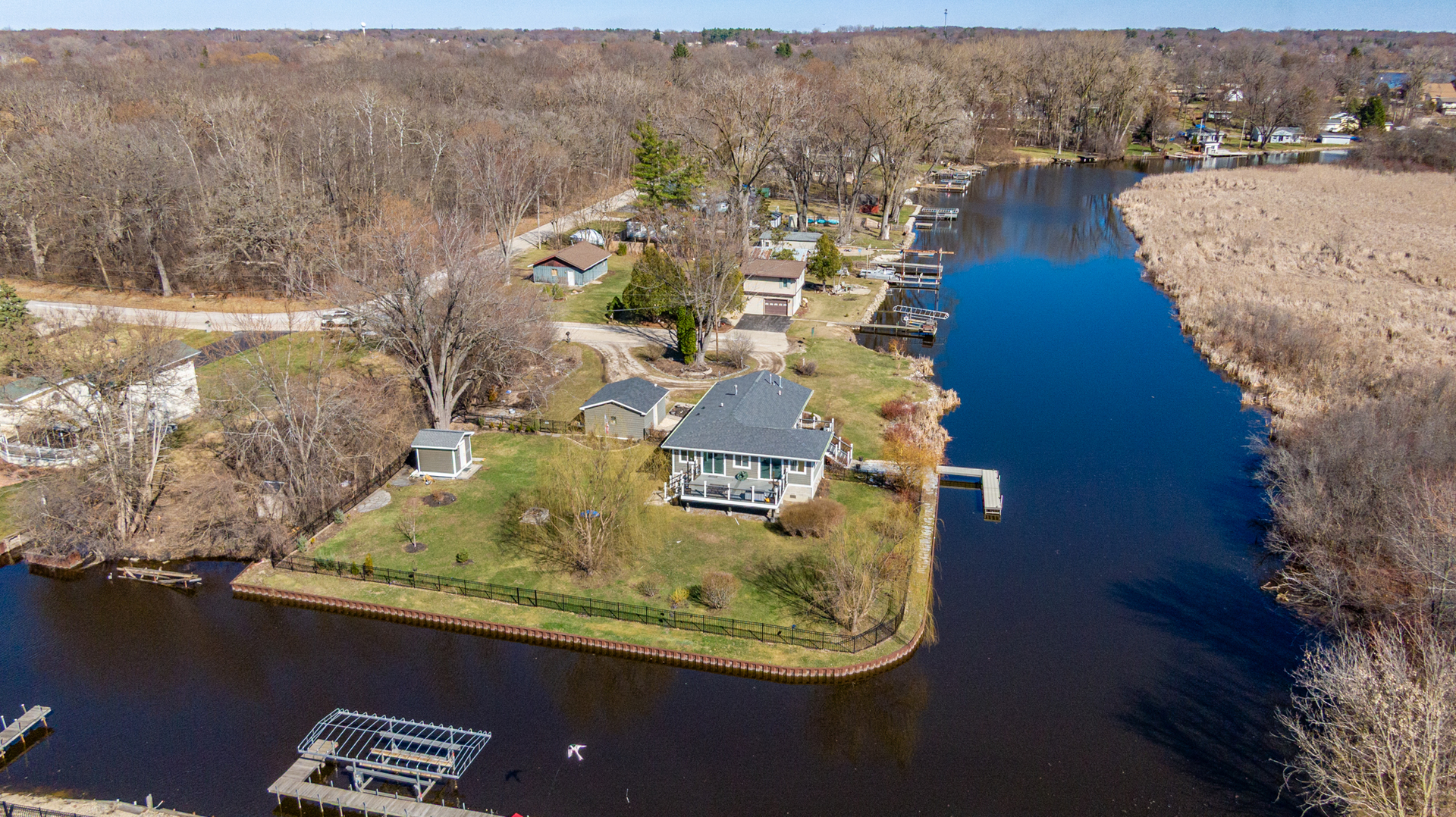 39452 N Petite Pass, Antioch, IL 60002