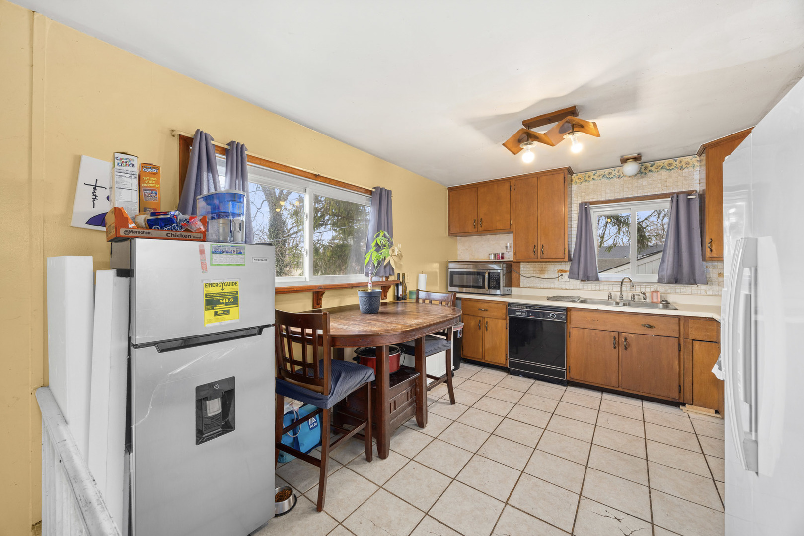 520 E Birch Drive, Glenwood, IL 60425