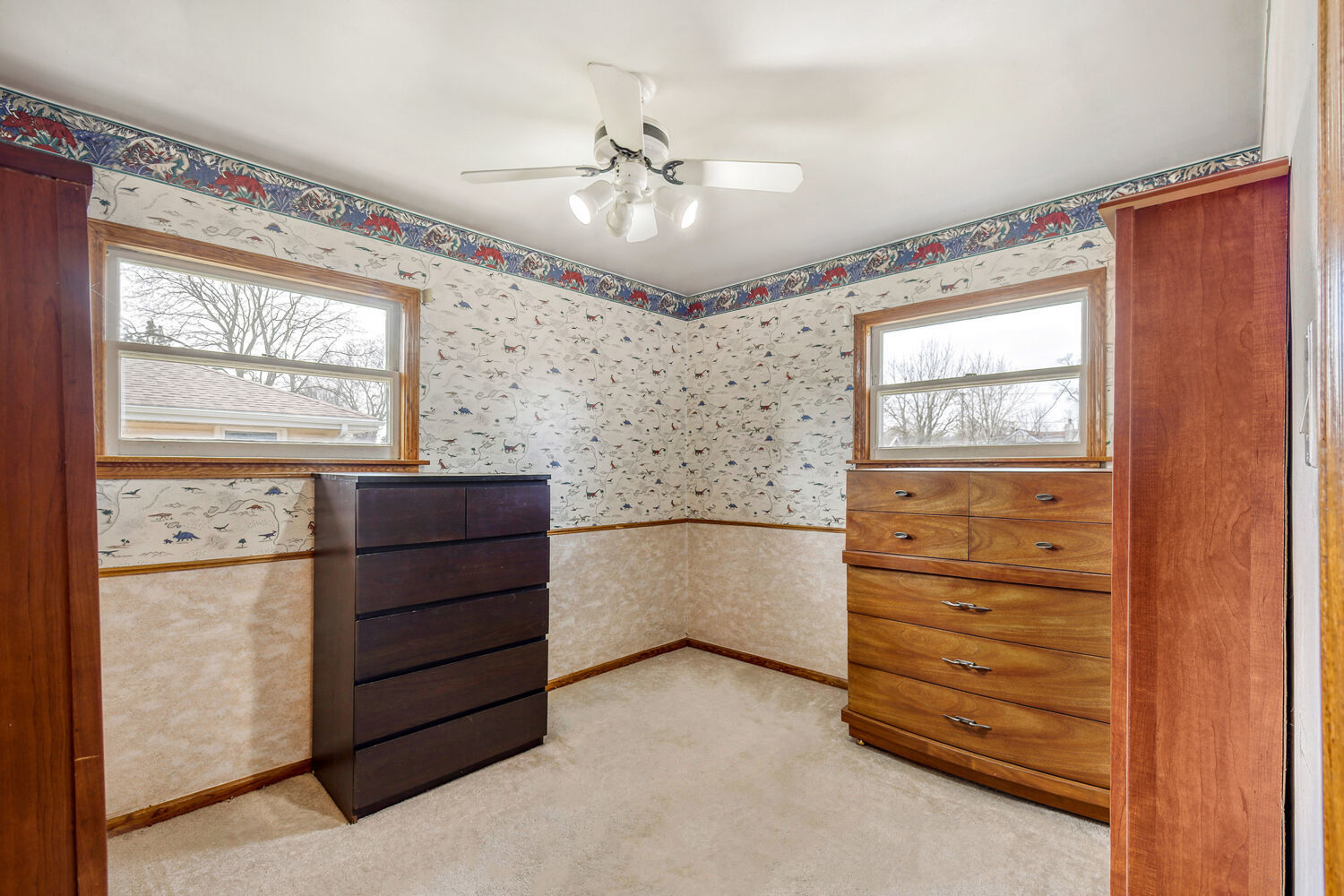 1605 W Fremont Street, Arlington Heights, IL 60005