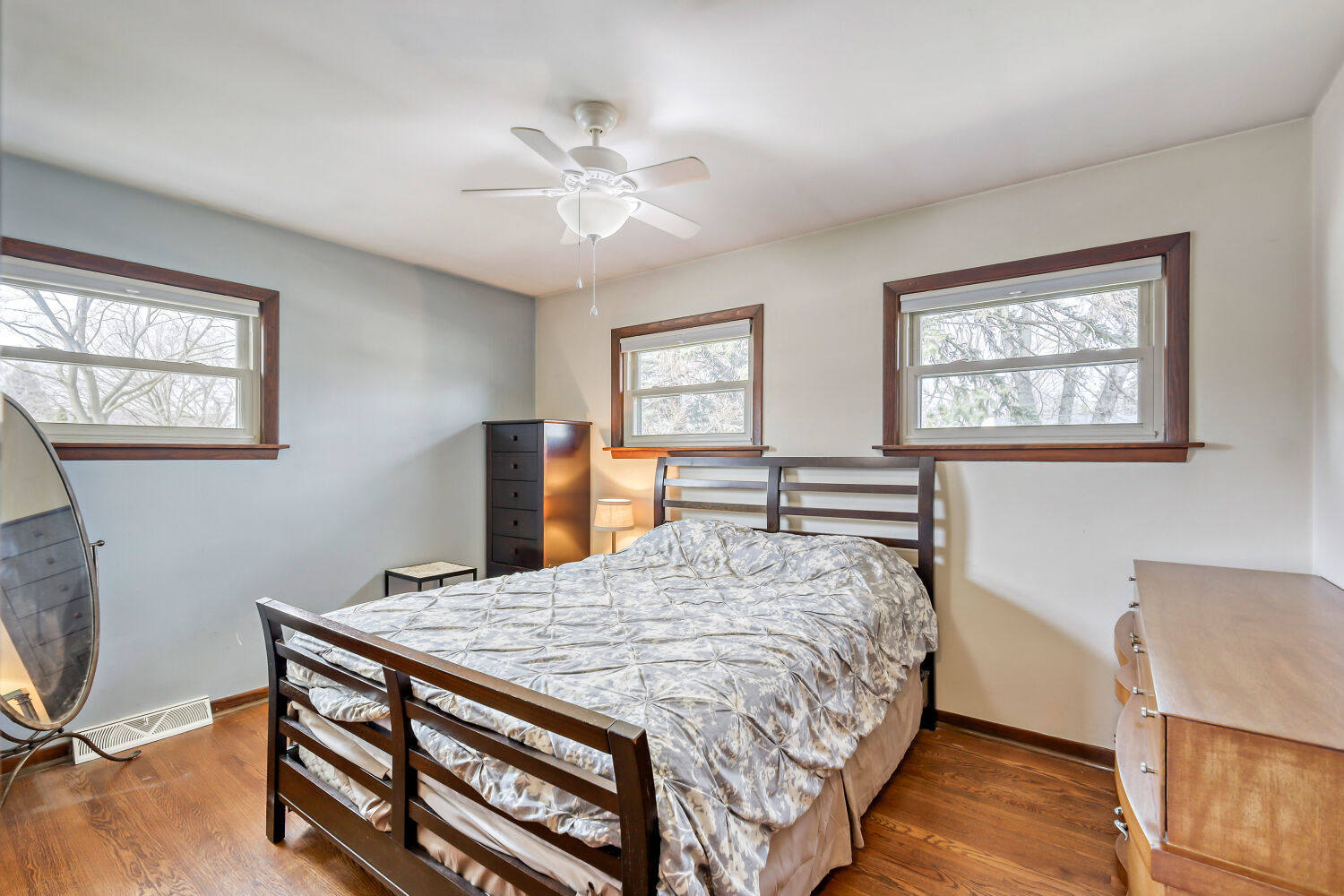 1605 W Fremont Street, Arlington Heights, IL 60005