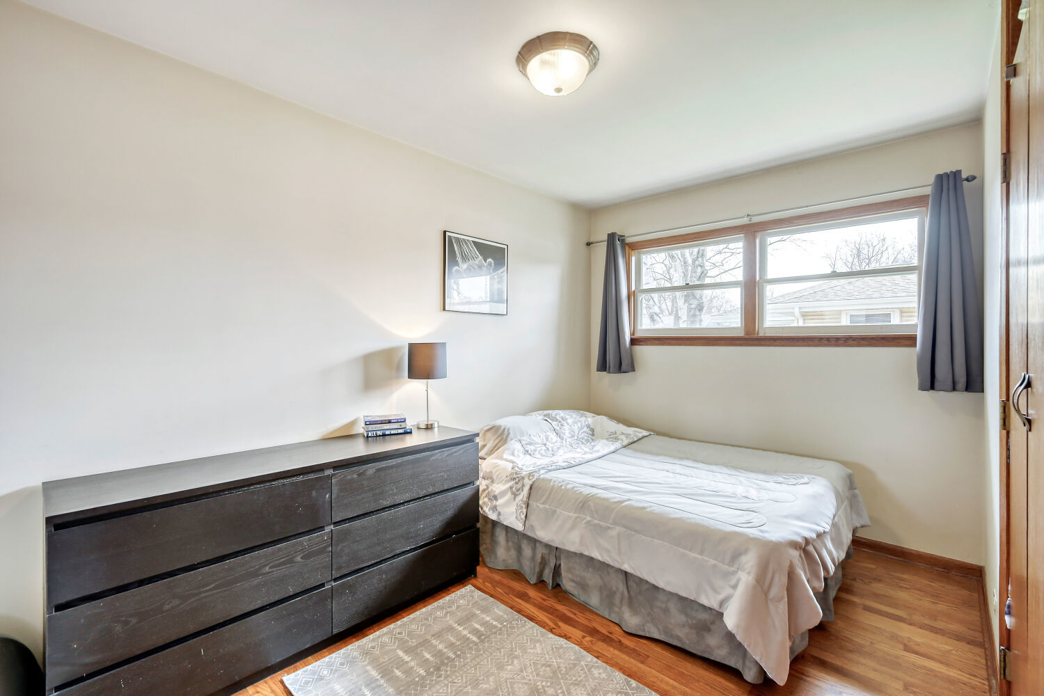 1605 W Fremont Street, Arlington Heights, IL 60005