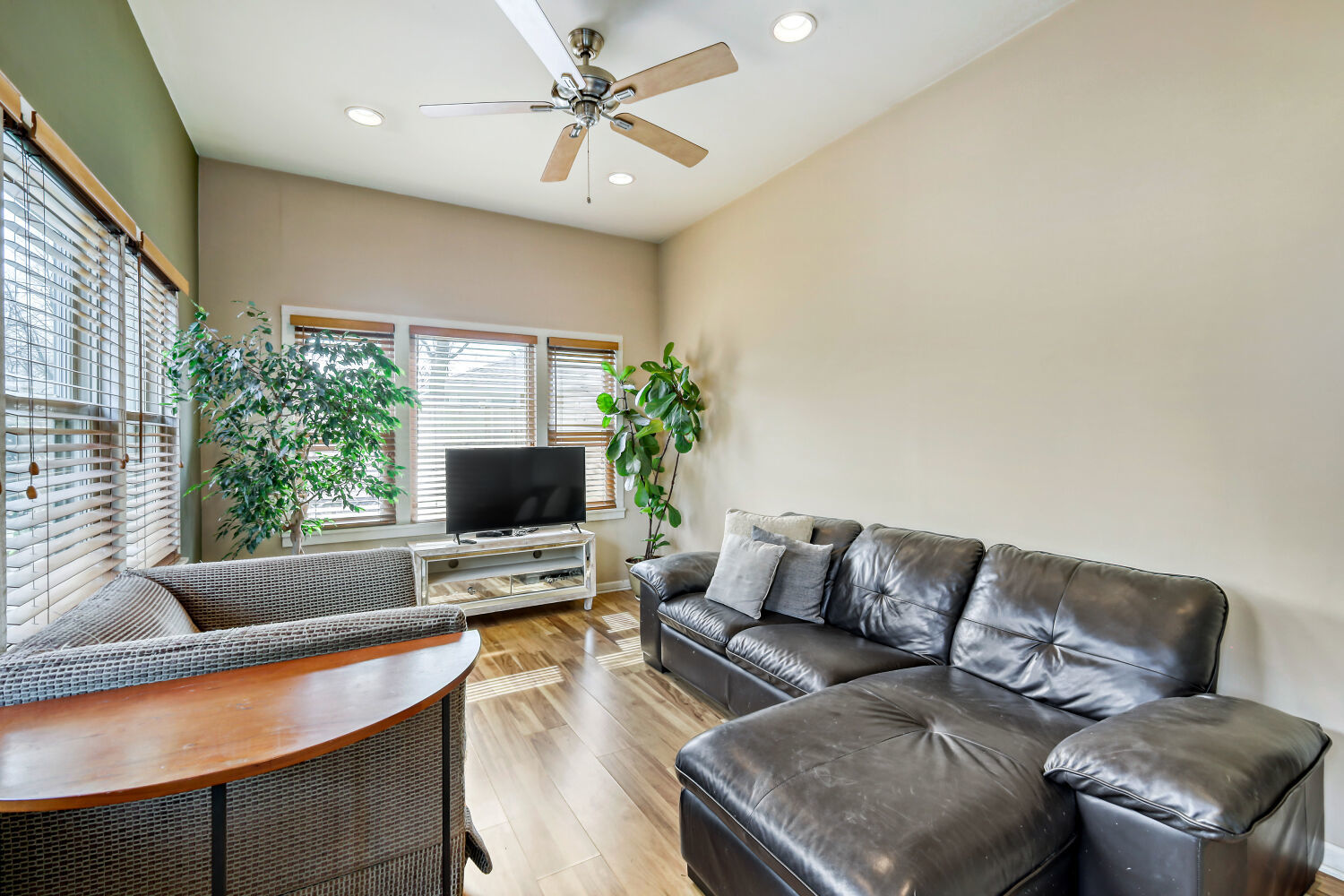 1605 W Fremont Street, Arlington Heights, IL 60005