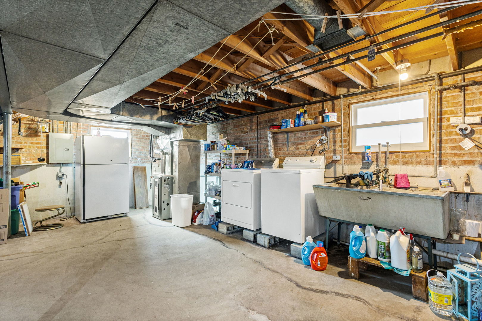 8318 S Keeler Avenue, Chicago, IL 60652