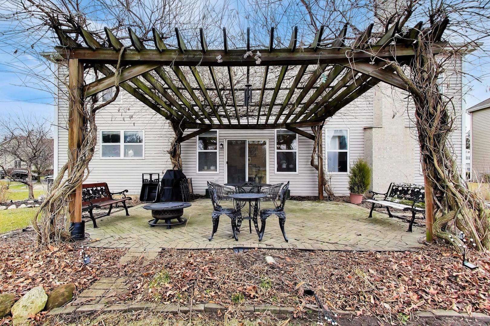 5355 Galloway Drive, Hoffman Estates, IL 60192