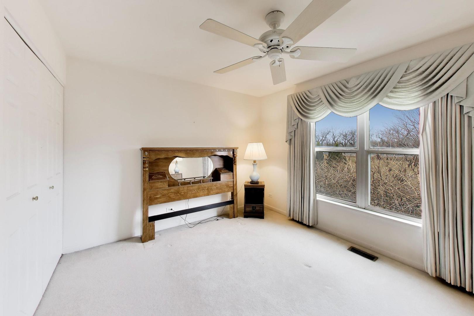 5355 Galloway Drive, Hoffman Estates, IL 60192