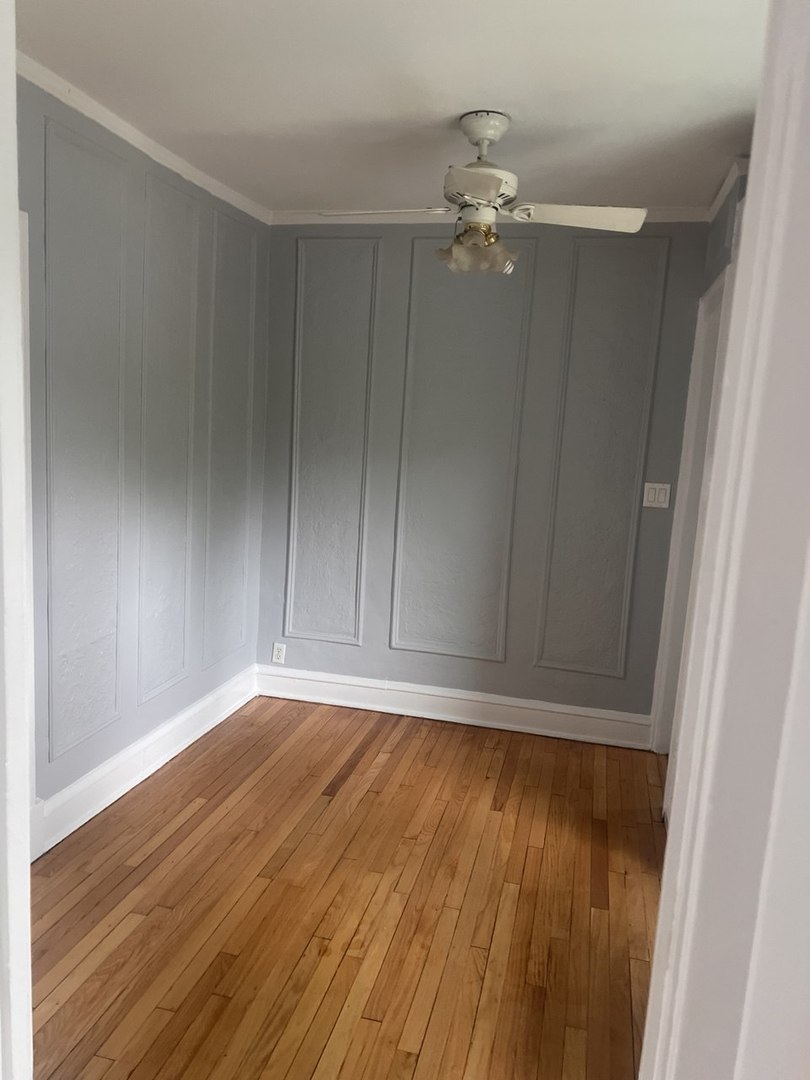 1155 N Saint Johns Avenue #F, Highland Park, IL 60035