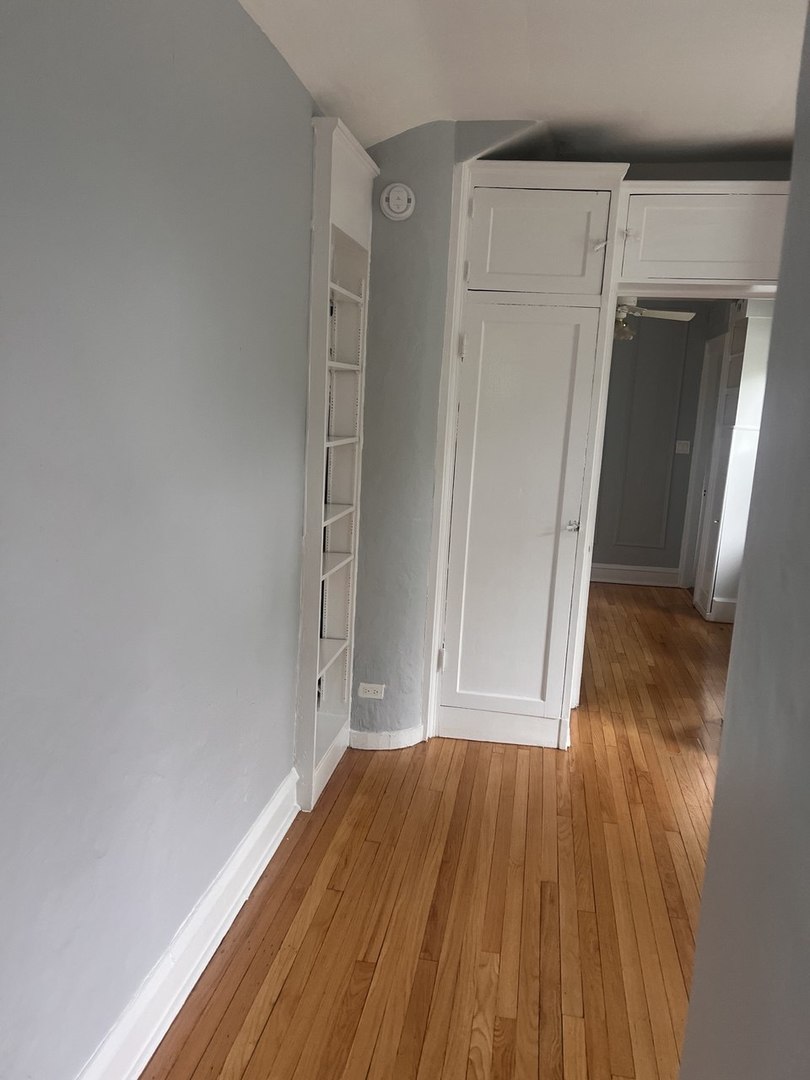 1155 N Saint Johns Avenue #F, Highland Park, IL 60035