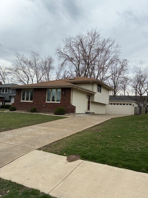 15842 Lavergne Avenue, Oak Forest, IL 60452