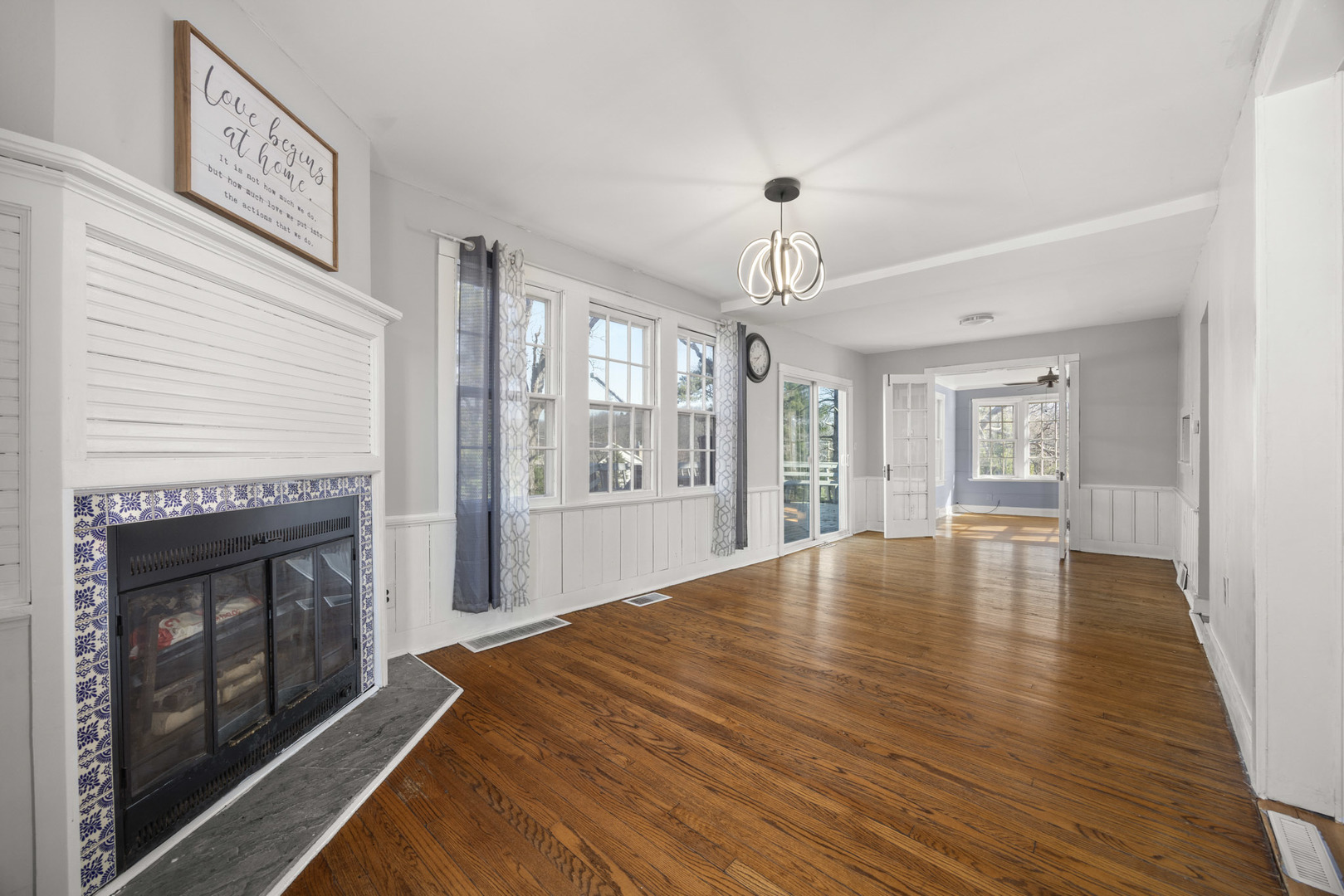 501 Ski Hill Road, Fox River Grove, IL 60021