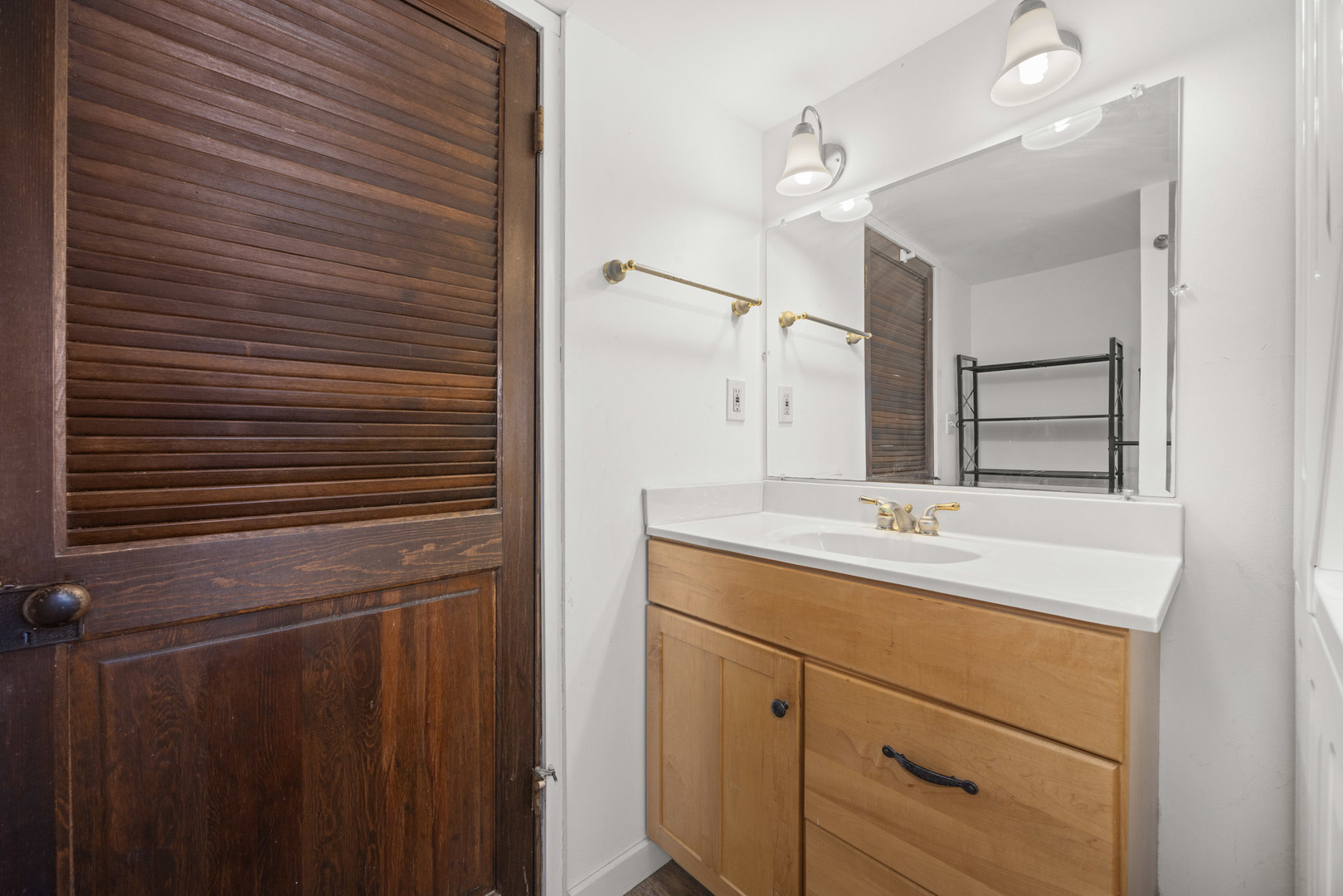 501 Ski Hill Road, Fox River Grove, IL 60021