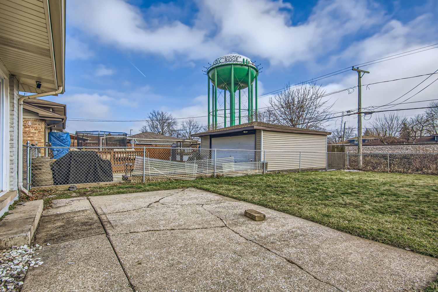 10403 Barnard Drive, Chicago Ridge, IL 60415