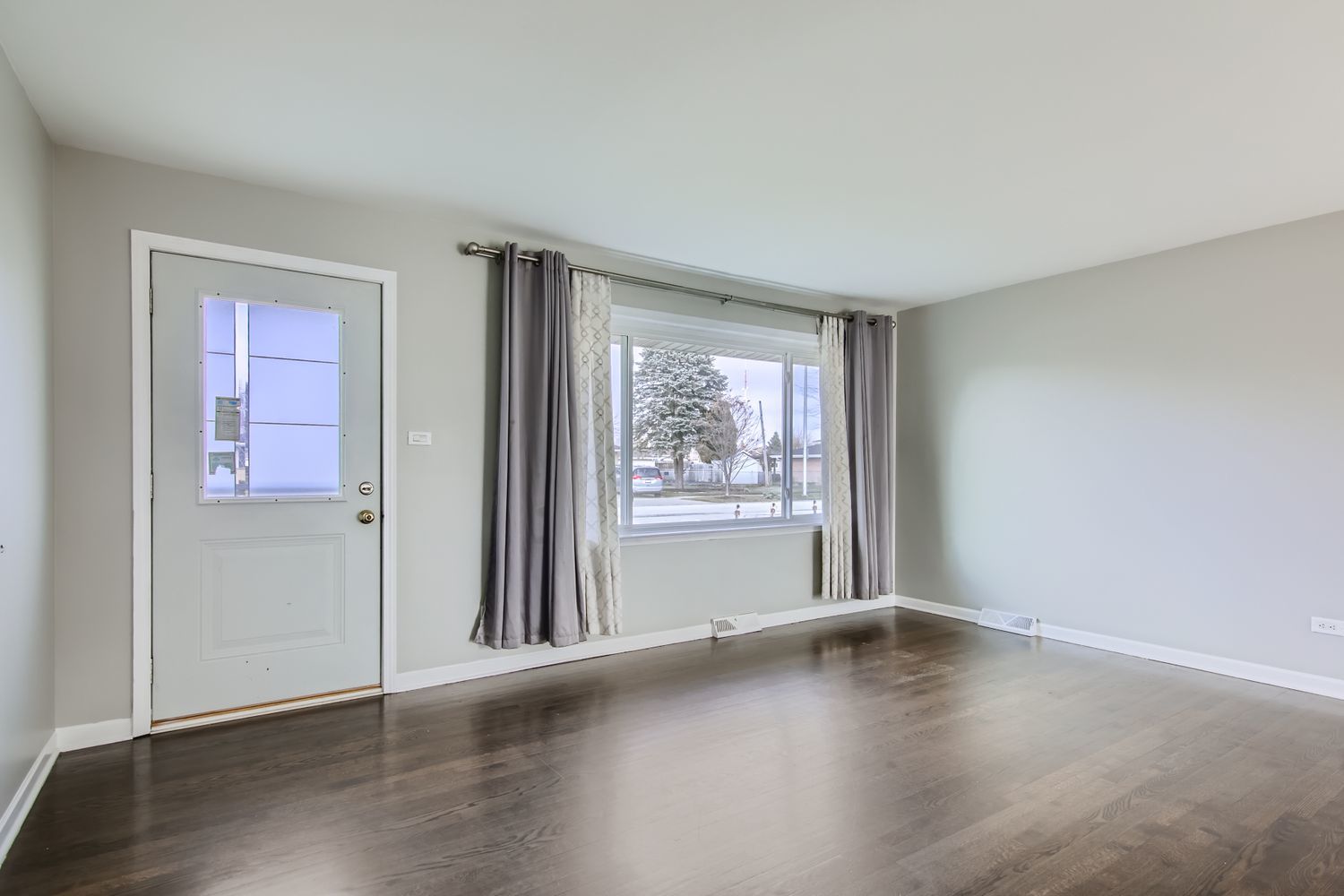 10403 Barnard Drive, Chicago Ridge, IL 60415