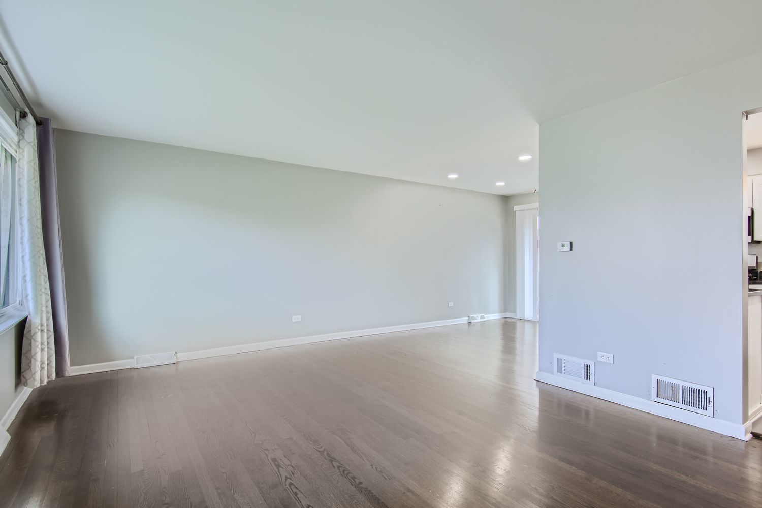 10403 Barnard Drive, Chicago Ridge, IL 60415